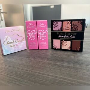 💫NEW💫 Too Faced bundle with Cloud Crush & Kissing Jelly Glass 💋